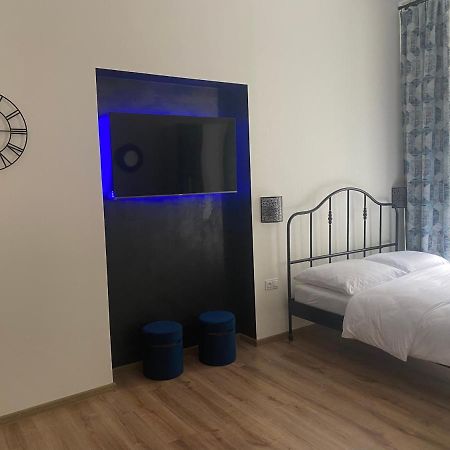 Apartamenty Mikubo Wrocław Exteriör bild