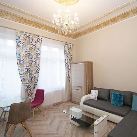 Apartamenty Mikubo Wrocław Exteriör bild