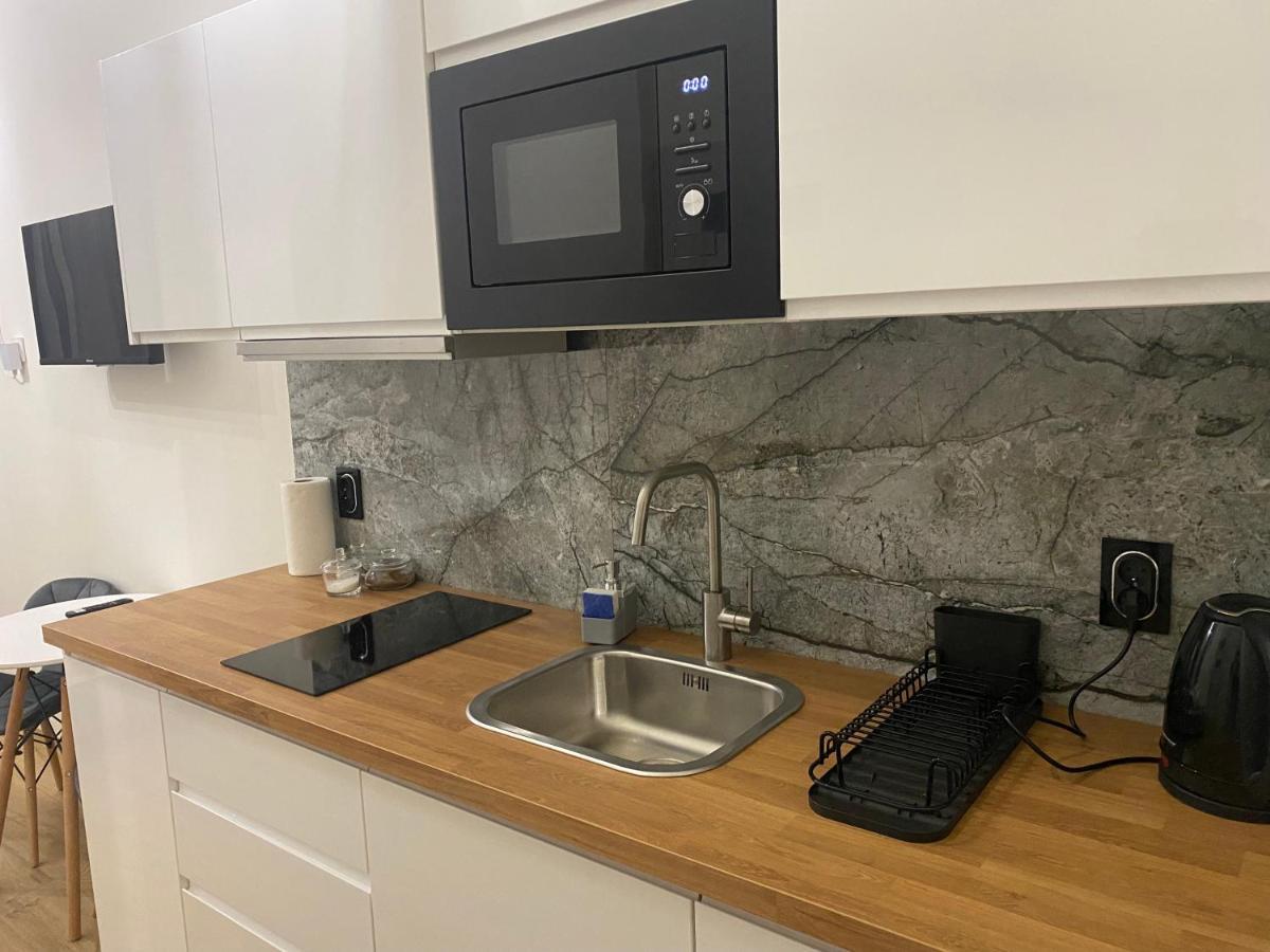 Apartamenty Mikubo Wrocław Exteriör bild