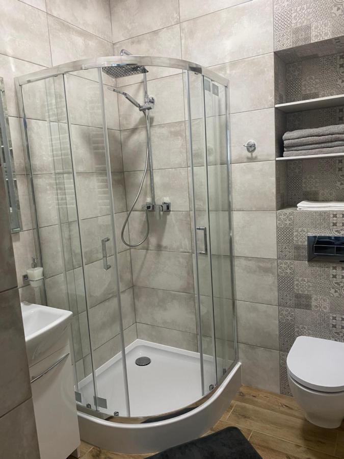 Apartamenty Mikubo Wrocław Exteriör bild