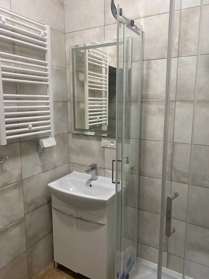 Apartamenty Mikubo Wrocław Exteriör bild
