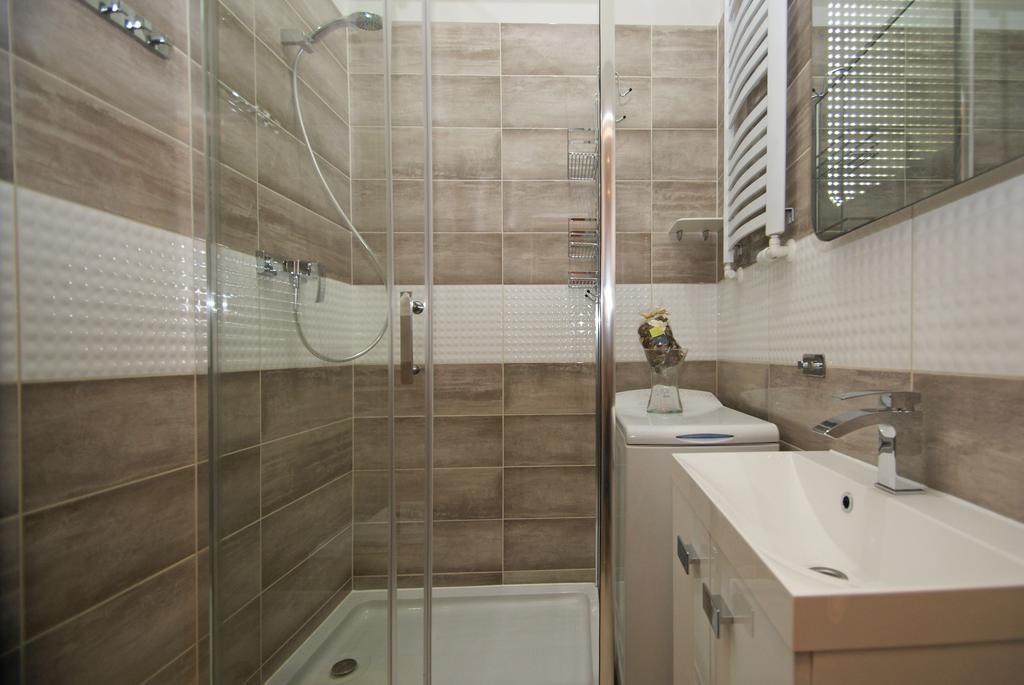 Apartamenty Mikubo Wrocław Exteriör bild