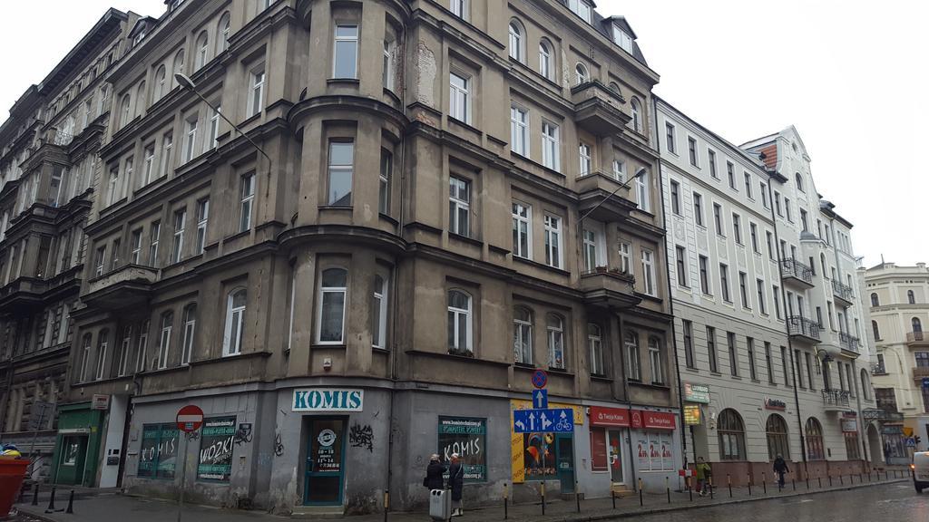 Apartamenty Mikubo Wrocław Exteriör bild